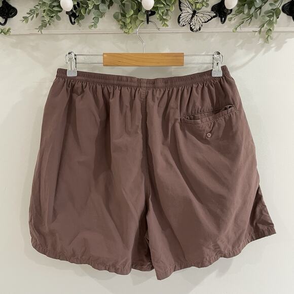 Patagonia Men's Baggies shorts in the color Evening Mauve with 5" inseam lined - Picture 2 of 5